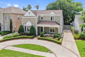 Old Metairie Home For Sale